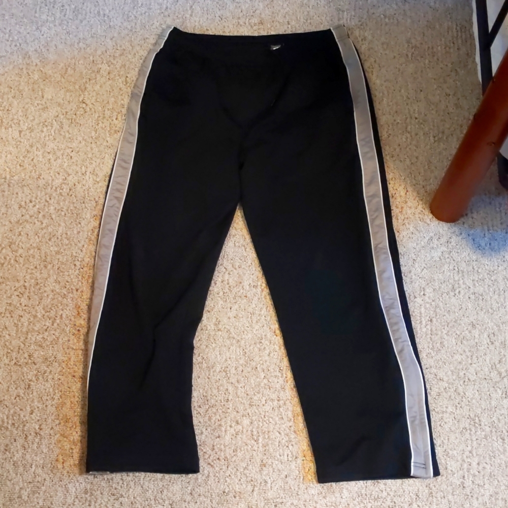 ⭐ Tek Gear Men's athletic pants with pockets L